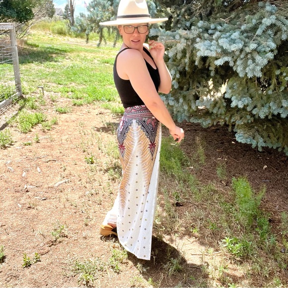 Bohemian Hippie Flowy Wide Leg Pants With Overlay - Picture 6 of 6